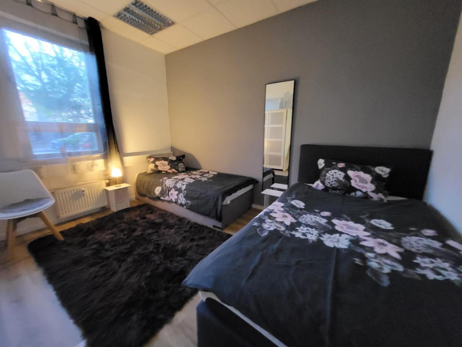Studio 1 Mit Gemeinschaftsraeumen, Tiefgarage ไลป์ซิก ภายนอก รูปภาพ